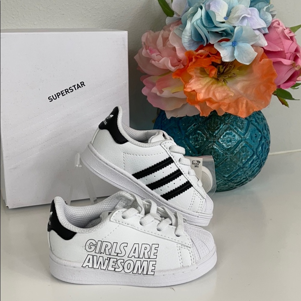 Adidas NWT Superstar Girls Are Awesome Shoes